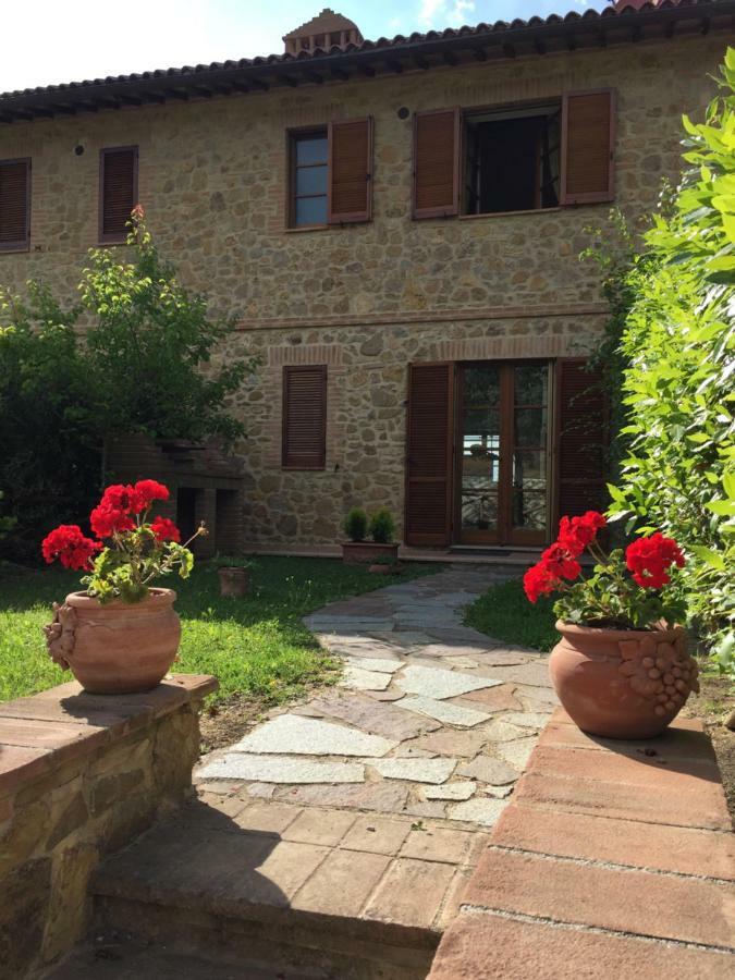 Casa Valerie Villa Castelmuzio ภายนอก รูปภาพ